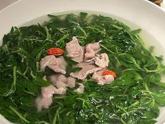 肉汤浸枸杞苗&nbsp;-炳胜私厨(万象前海店)