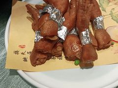 -姜君·千岛湖鱼头馆(浦东大道店)