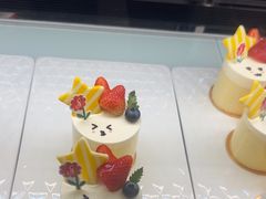 -花花卷卷·鲜食蛋糕(泉屋店)