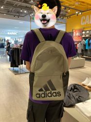 -adidas(德基广场店)
