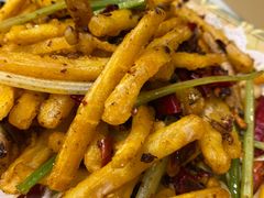 -黄泥岗·地道湖北菜(奥特莱斯店)