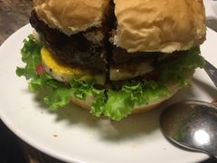 -HIGH FIVE哈福手工汉堡(桂林路店)