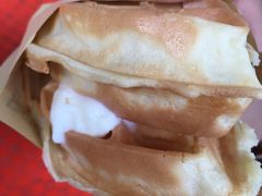 班戟薄饼夹雪糕单球-成裕雪糕店(士多店)
