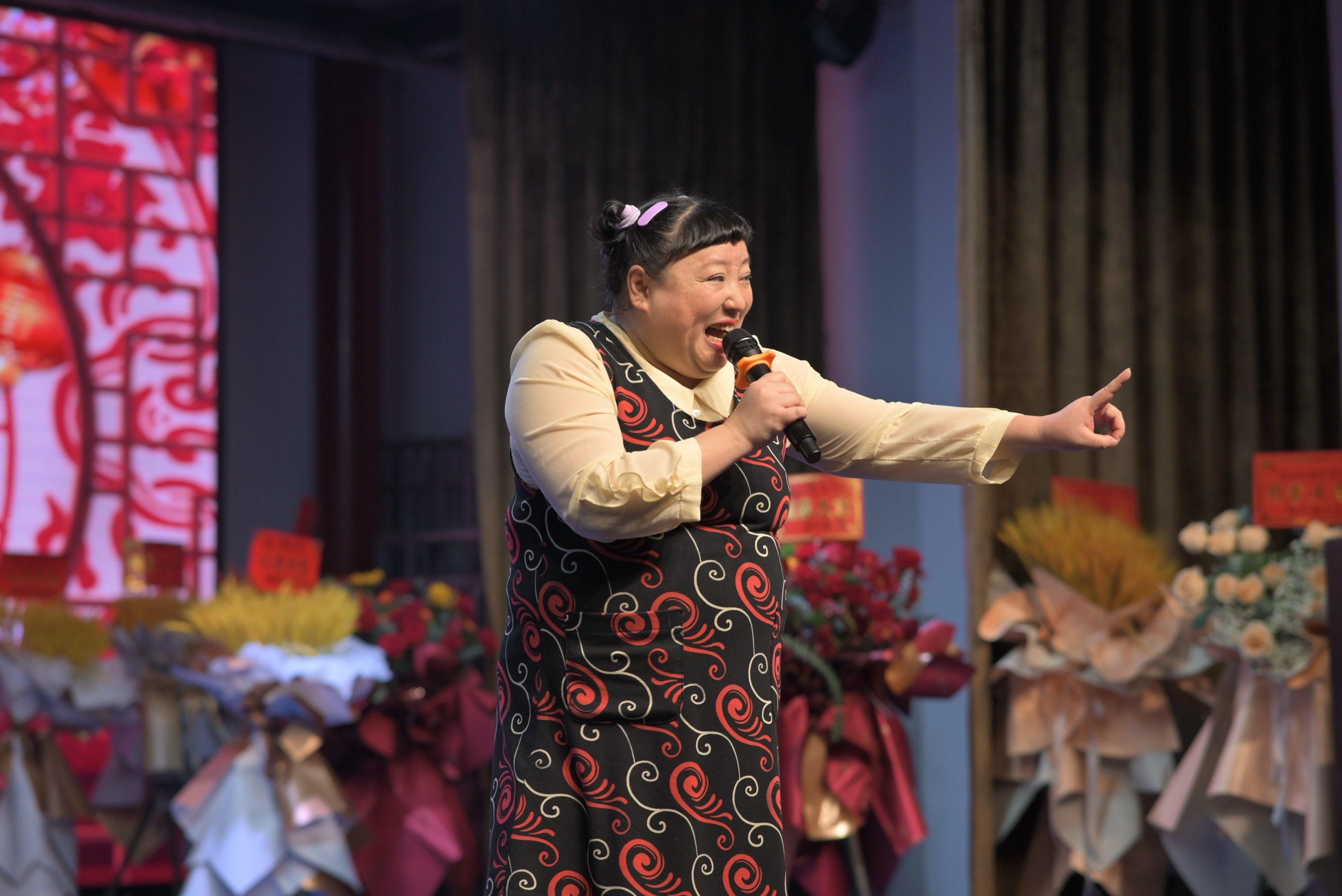 三湘第一美女何晶晶.长沙旅游必打卡经典相声喜剧