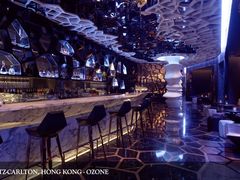 -OZONE 顶楼酒吧(香港丽思卡尔顿酒店)