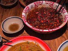 -泥糊破店小酒馆·团建聚餐(南京西路店)