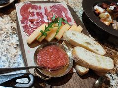 -BROWNSTONE布朗石西班牙餐厅(富城店)