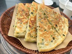 特色葱花饼-都江堰石锅鱼