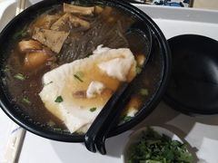 -八婆婆烧仙草(中山路店)