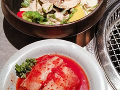 炙烤牛舌沙拉-厚贞日式烤肉(龙之梦店)