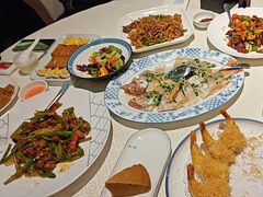 -顺峰海鲜酒楼(省府店)