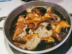 -运气牛自助酱大骨火锅(南京东路店)