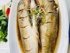 -七的湖·晚芳亭·阳澄湖农家菜·大闸蟹(莲花岛店)