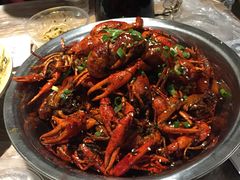 -巴厘龙虾·榜首油焖大虾(音乐学院·沿江酒馆店)