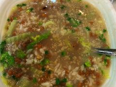 -凤凰路何眼镜香辣蟹(花果园店)
