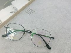 -无界眼镜MaxLess(南翔印象城店)