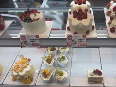 -花花卷卷·鲜食蛋糕(静安久光百货店)