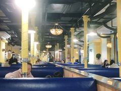 大堂-爱客得牛排海鲜烤肉·火锅自助(春熙路黑金好店)