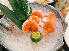 三文鱼腩刺生-炙柒Sekinana·精致料理 烧鸟·铁板烧(海上世界店)
