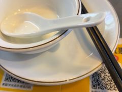 -黔多多贵州夺夺粉酸汤火锅