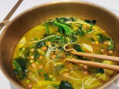 -阿上阿上麻辣香锅&麻辣烫(朝阳蓝色港湾店)