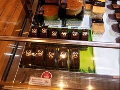 萌熊巧克力蛋糕-85度C(青岛燕儿岛店)