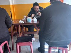 -万红路羊汤烧饼店(将台路店)