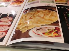 -新大咀港式茶餐厅(宝山万达店)