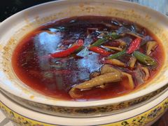 -泡桐树孙二娘私房菜