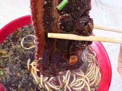 大肉面-小龙大肉面馆