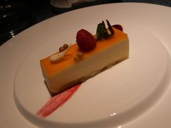 百香果慕斯-弦月窗LUNETTE BY AMANDA(复兴路店)