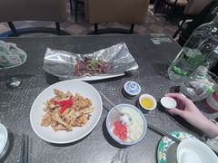 -渔语鱼新川菜Bistro(万象天地店)