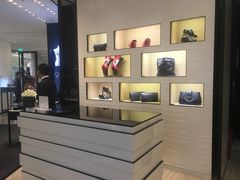 -CHANEL(恒隆广场店)