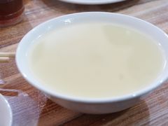小米粥-宝瑞门钉肉饼店