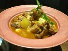 -云海肴·汽锅鸡·云南菜(天山百盛优客店)