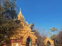 -一寨两国风景区