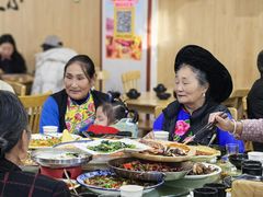 -小辣椒·川菜馆·羌家铜锅土火锅(茂县店)