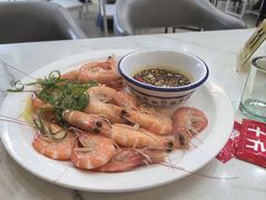 -覃记海鲜美食餐厅