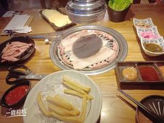 -熊小胖烤肉火锅(上海路店)