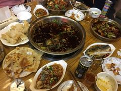 -曾老幺鱼庄(龙华商厦店)
