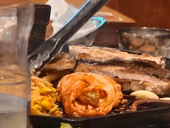 -江南猪肉商会无限续吃(弘大店)