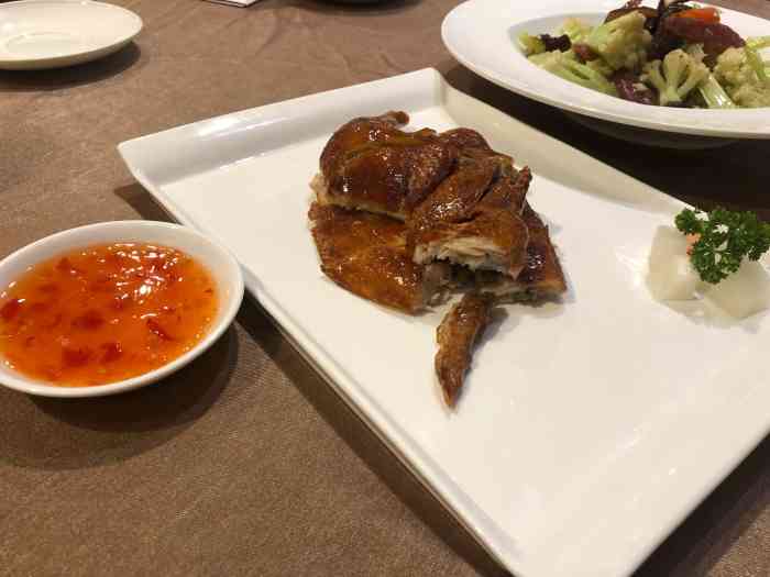 广州日航酒店桃李酒家-"五星级,反正服务不会差到哪去,就是大厅有.