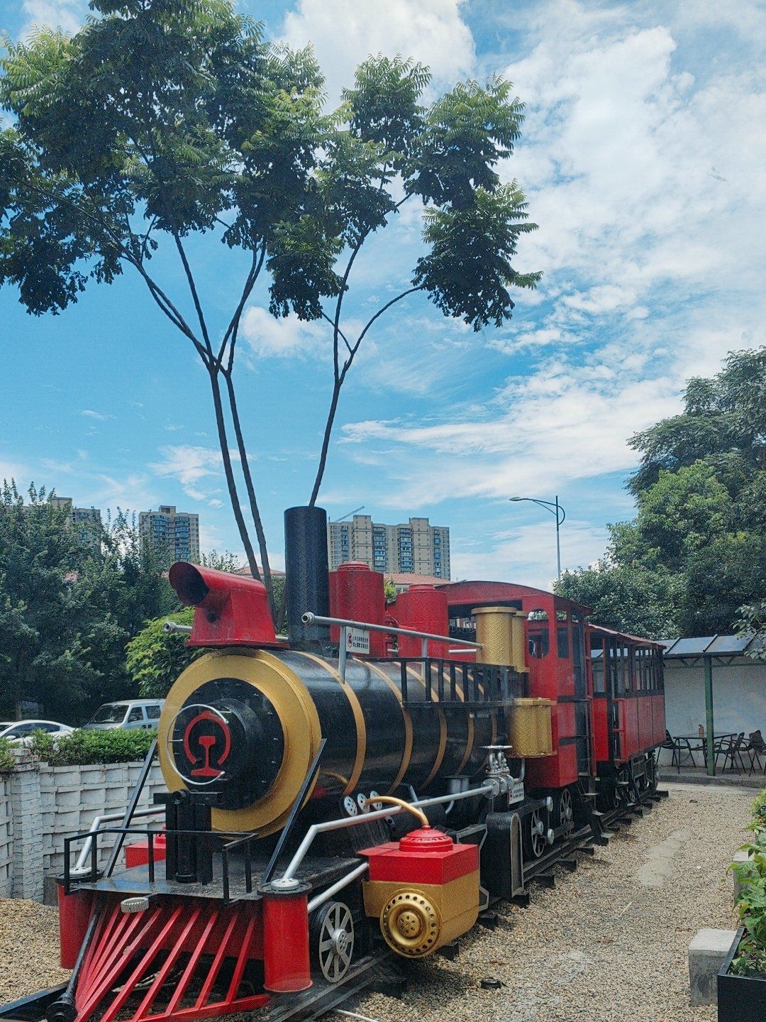 回忆满满的火车头餐厅日常