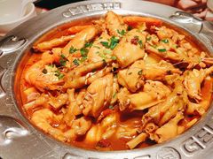 -胖哥俩肉蟹煲(华贸店)