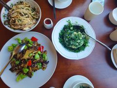 青椒牛肝菌-怡得观滇餐厅·地道昆明菜·1996(海埂大坝店)