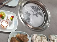 -金滏山烤肉·海鲜·火锅自助餐厅(襄阳万达店)
