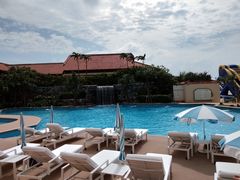 -Rizzan Sea Park Hotel Tancha Bay室内游泳池
