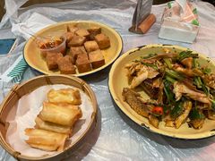 -东排食堂长沙小吃大排档(五一广场店)