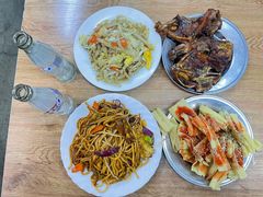 -闫家炸鸡架(五爱总店)