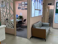 -爱尚大众口腔(南湖花园门诊)